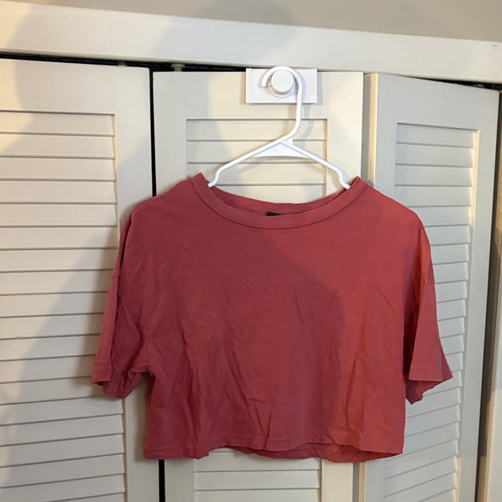Wild Fable Dusty Rose Crop Top